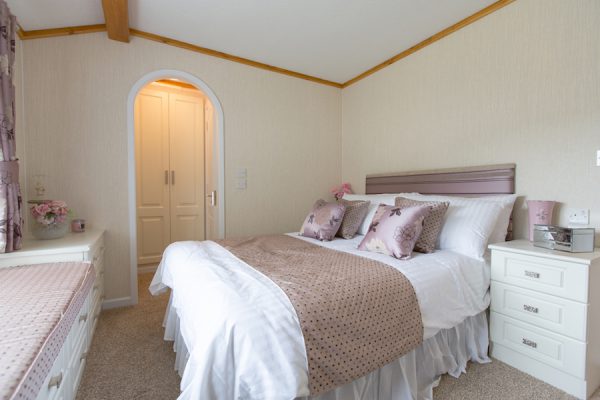 Montevideo Park, Luxury Residential Lodges For Sale Weymouth, Dorset